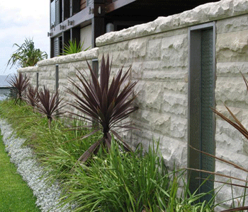 Besser Block Centre's ROCK FACE VENEER, a part of our exclusive Archipelago Range